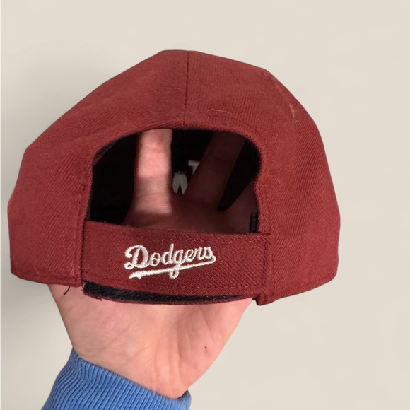 Maroon LA Embroidered Women's Cap - Picture 5 of 5